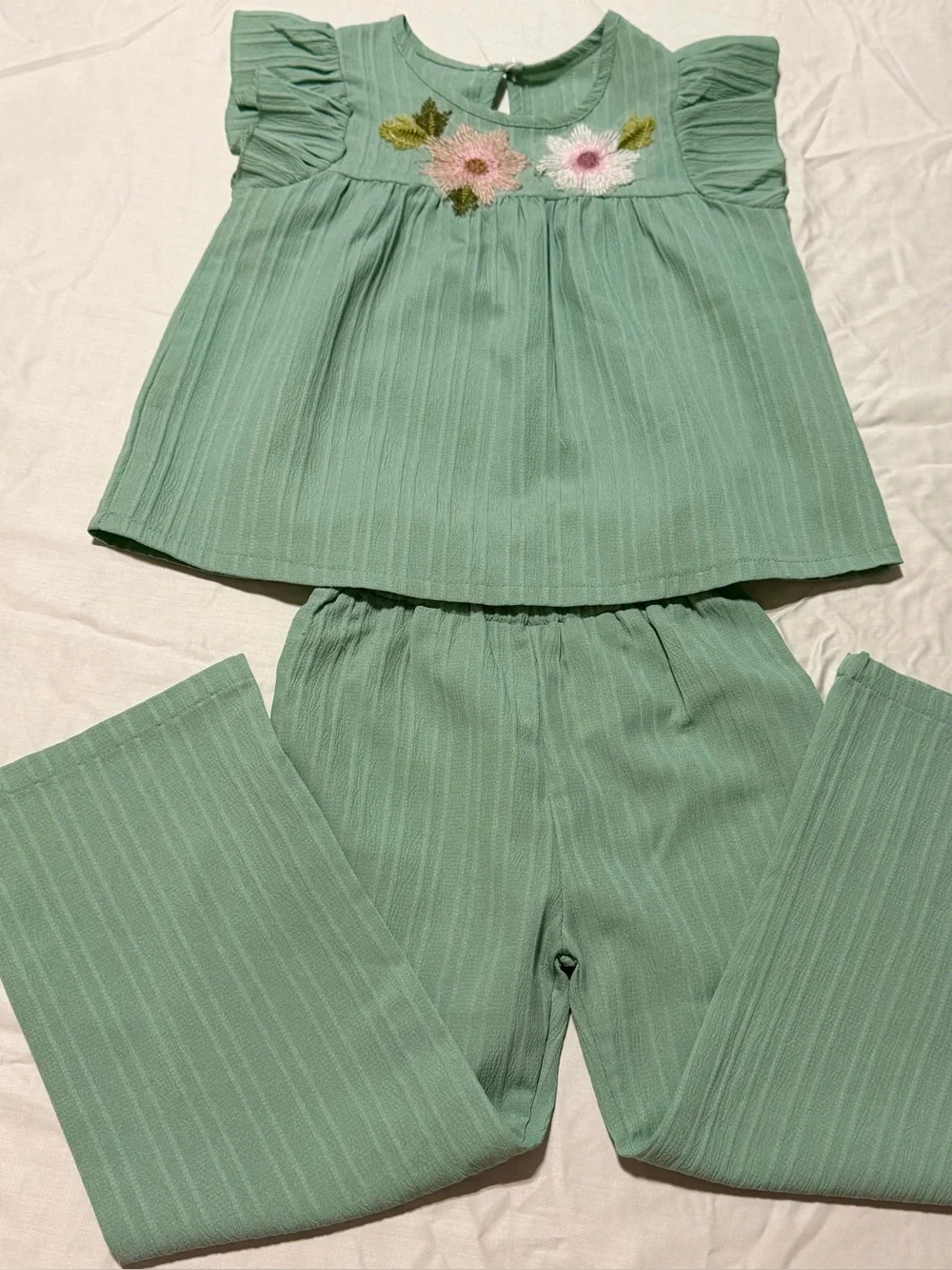 NWOT-girls outfit 2pc